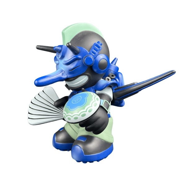 Kidrobot 08 Blue Tengu Blue 8 Figure By Damon Soule (2005) 03 | Monkey Paw Mexico