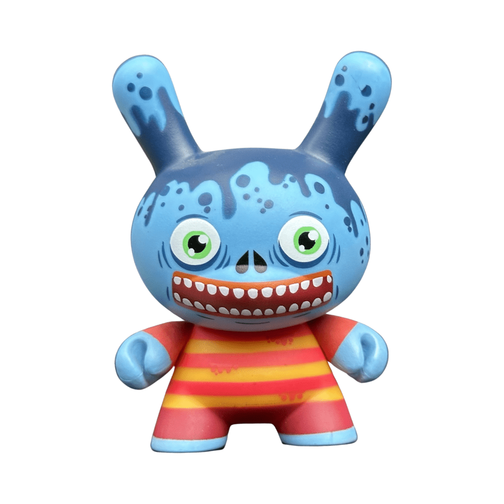 Untitled Dunny 3 Figure By Skwak 01 | Monkey Paw Mexico