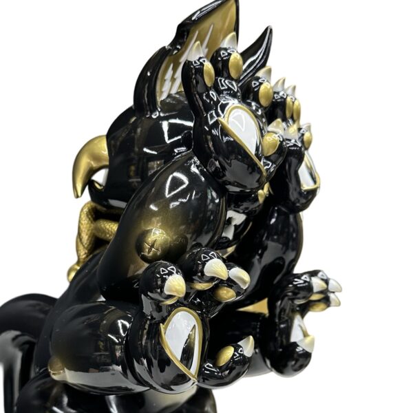 Dainigirujin Black & Gold Edition 14 Figure By Grape Brain 01 | Monkey Paw Mexico