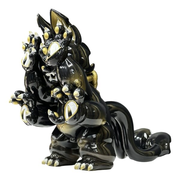 Dainigirujin Black & Gold Edition 14 Figure By Grape Brain 03 | Monkey Paw Mexico