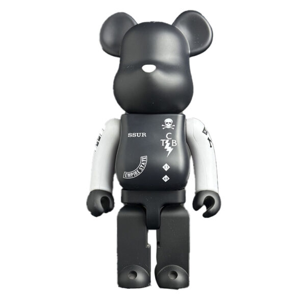SSUR Varsity 400% figure by Ruslan Karablin | Monkey Paw Mexico