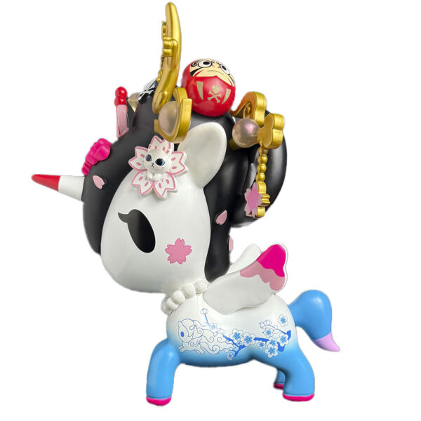 Yoshino Cherry Blossom Unicorn 10 figure by Tokidoki | Monkey Paw Mexico