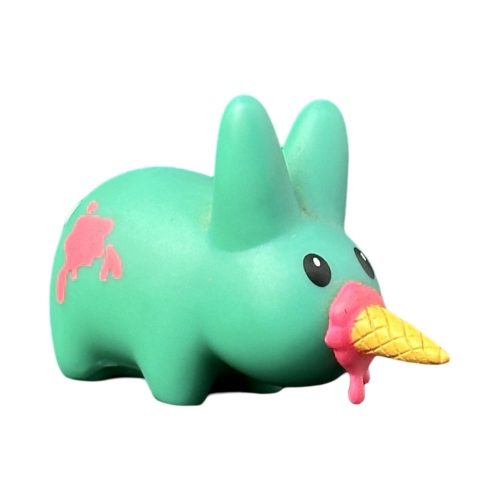 Happy Labbit Ice Cream Cone 2 figure by Kozik (1) | Monkey Paw Mexico