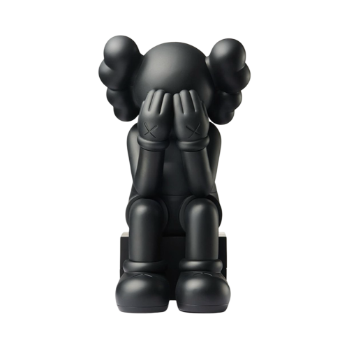 Kaws Passing Through 12 Figure by Kaws (2013) 1 | Monkey Paw Mexico