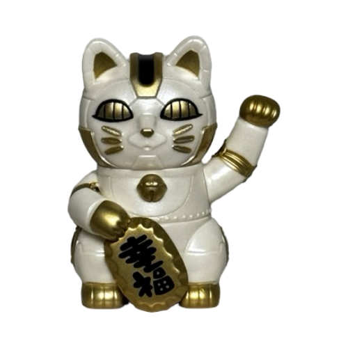 Mecha Maneki Neko 4″ Figure by Soft Steel Toys 5 1 | Monkey Paw Mexico